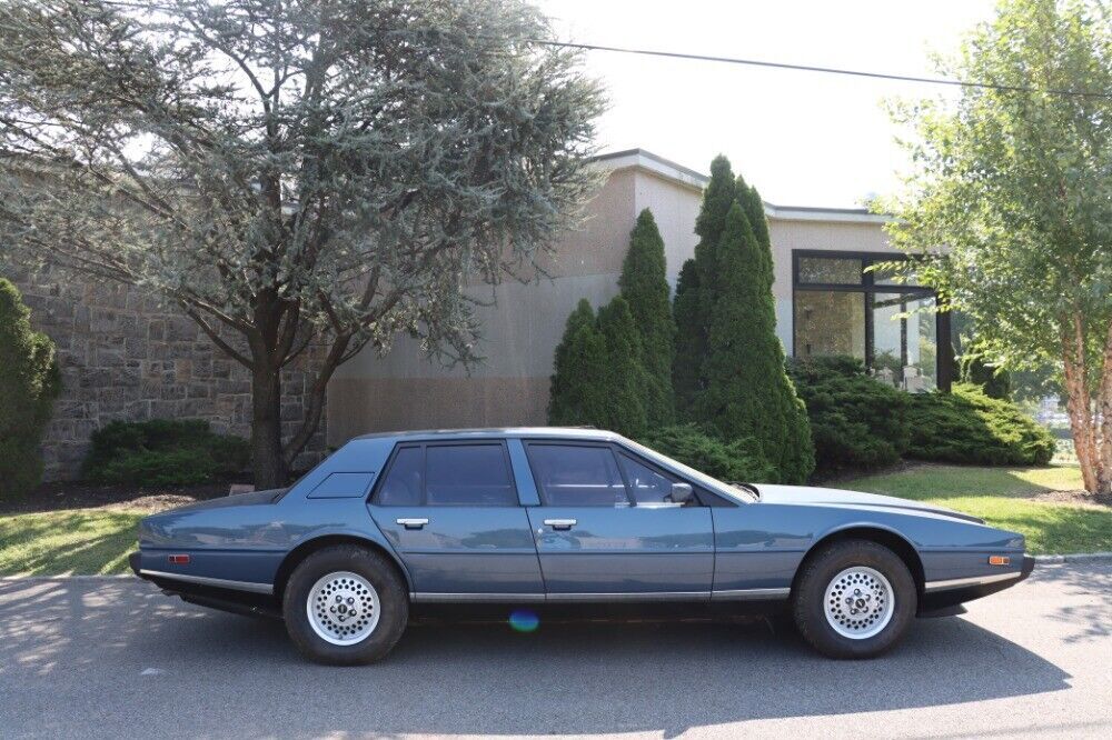 1984 Aston Martin Lagonda - photo 3