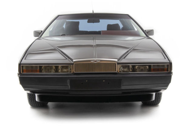 1984 Aston Martin Lagonda -- - photo 3