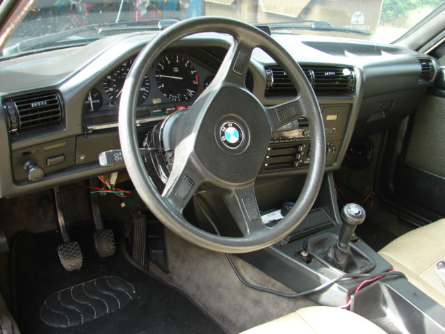 1984 BMW 3-Series Base Coupe 2-Door - photo 3
