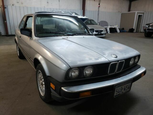 1984 BMW 318i E30 5 speed original southern car no reserve 1984 BMW 3-Series