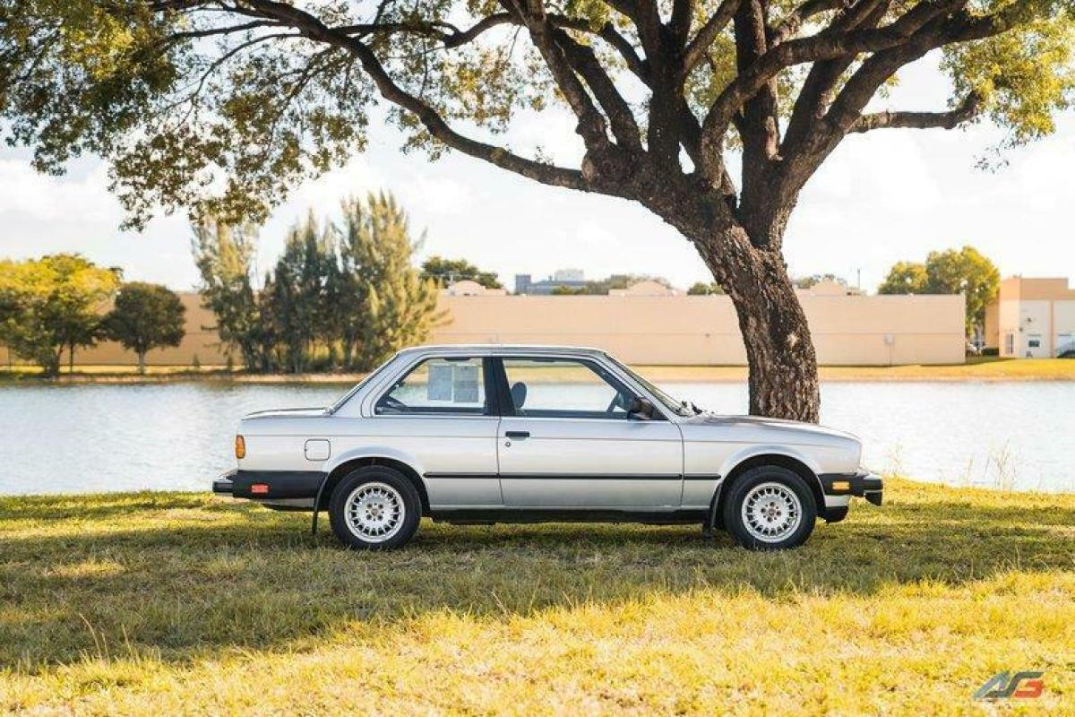 1984 BMW 325e E30 126,305 Miles Silver Straight 6 Cylinder Engine 2.7L/164 5 S 1984 BMW 325e 325e