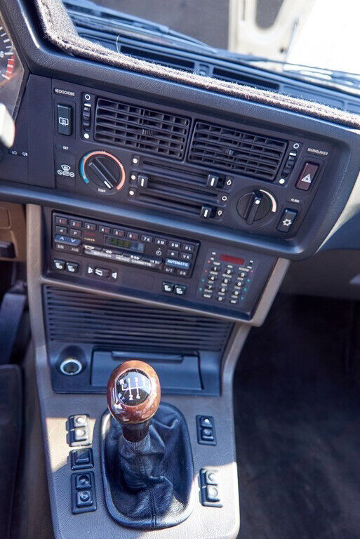 1984 BMW 6-Series 635CSi Euro 2dr Coupe - photo 9