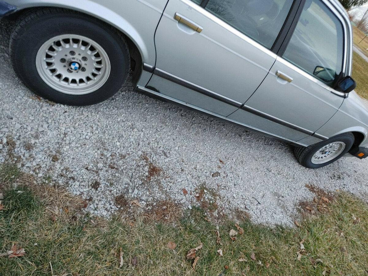 1984 BMW 7-Series - photo 8