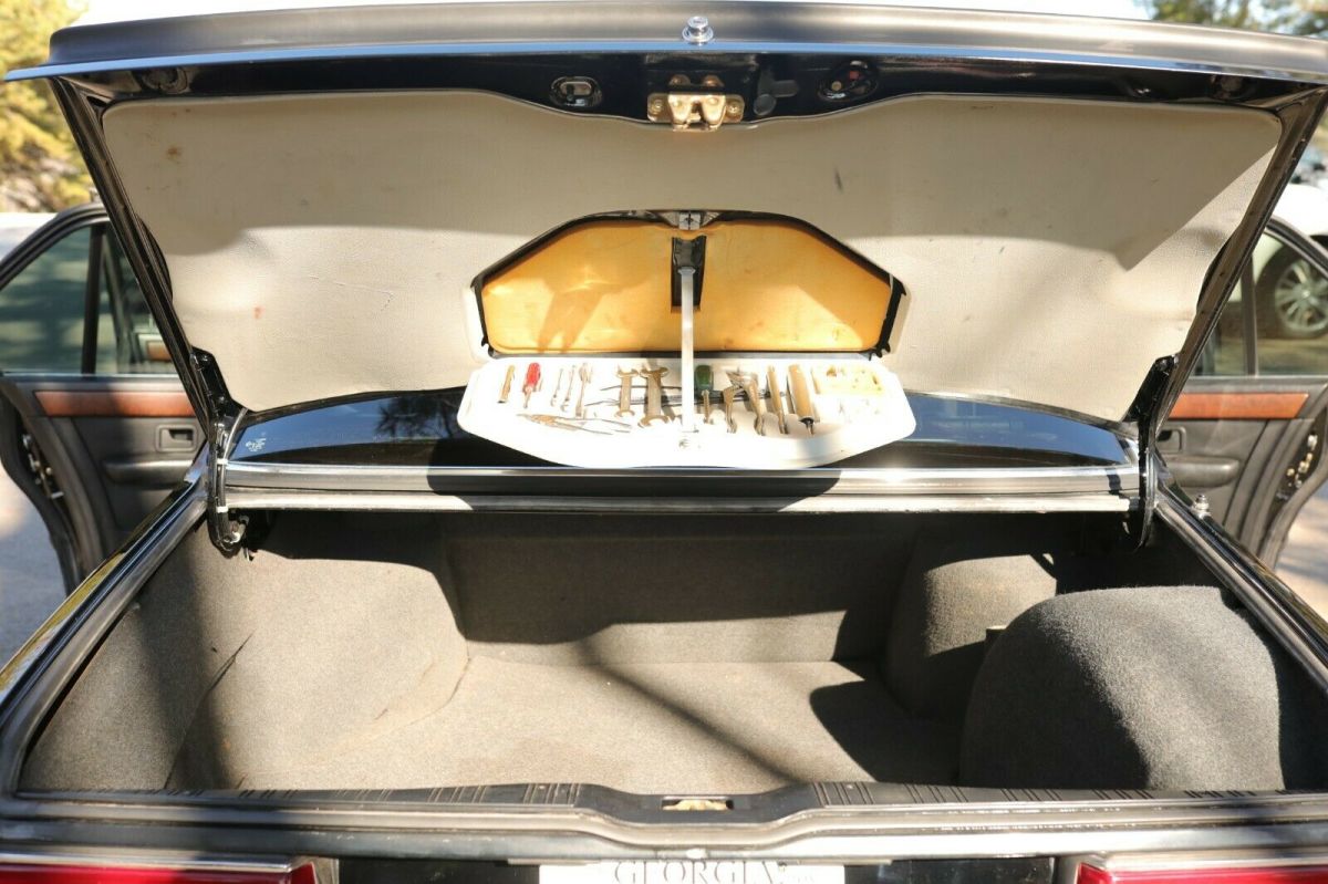 1984 BMW 7-Series - photo 10