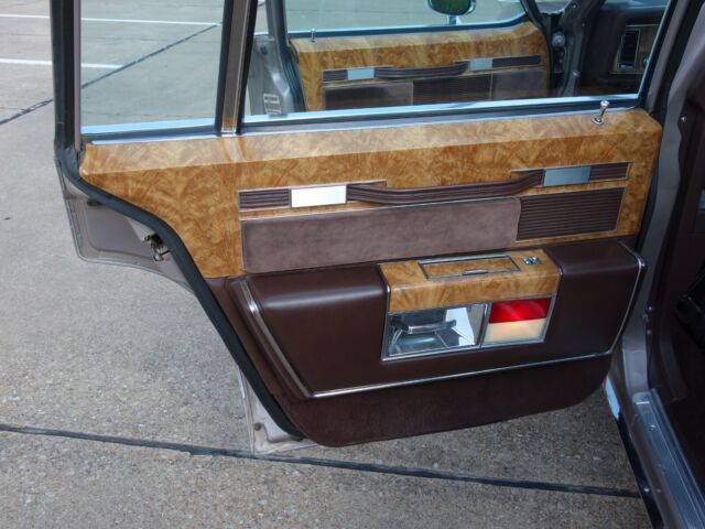 1984 Buick Electra Park Avenue - photo 11