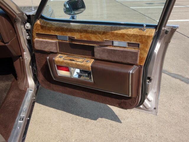 1984 Buick Electra Park Avenue - photo 12