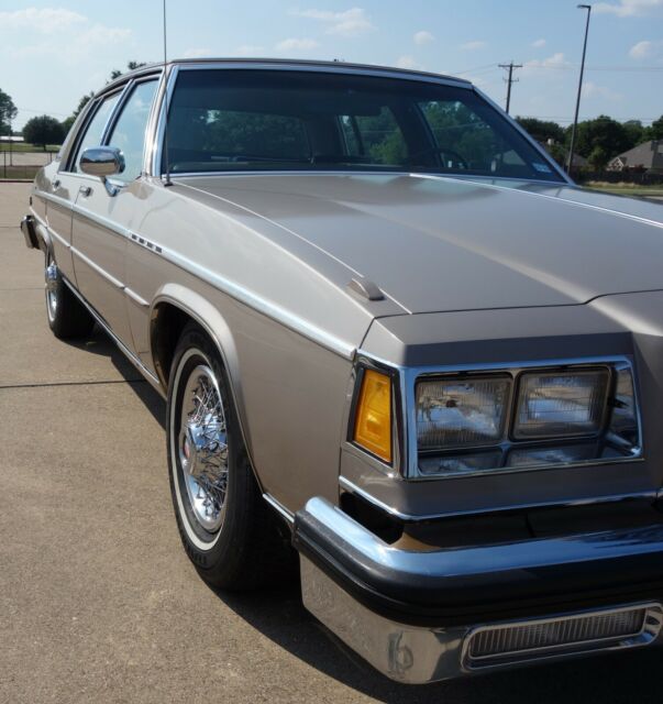 1984 Buick Electra Park Avenue - photo 4