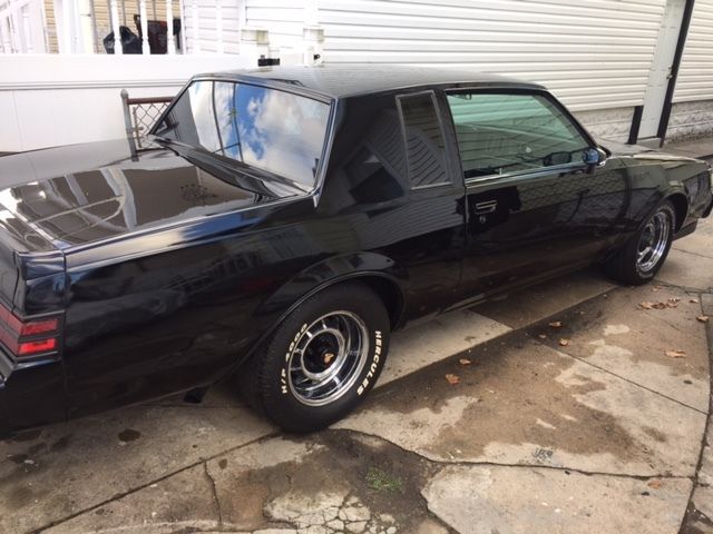1984 Buick Grand National - photo 3