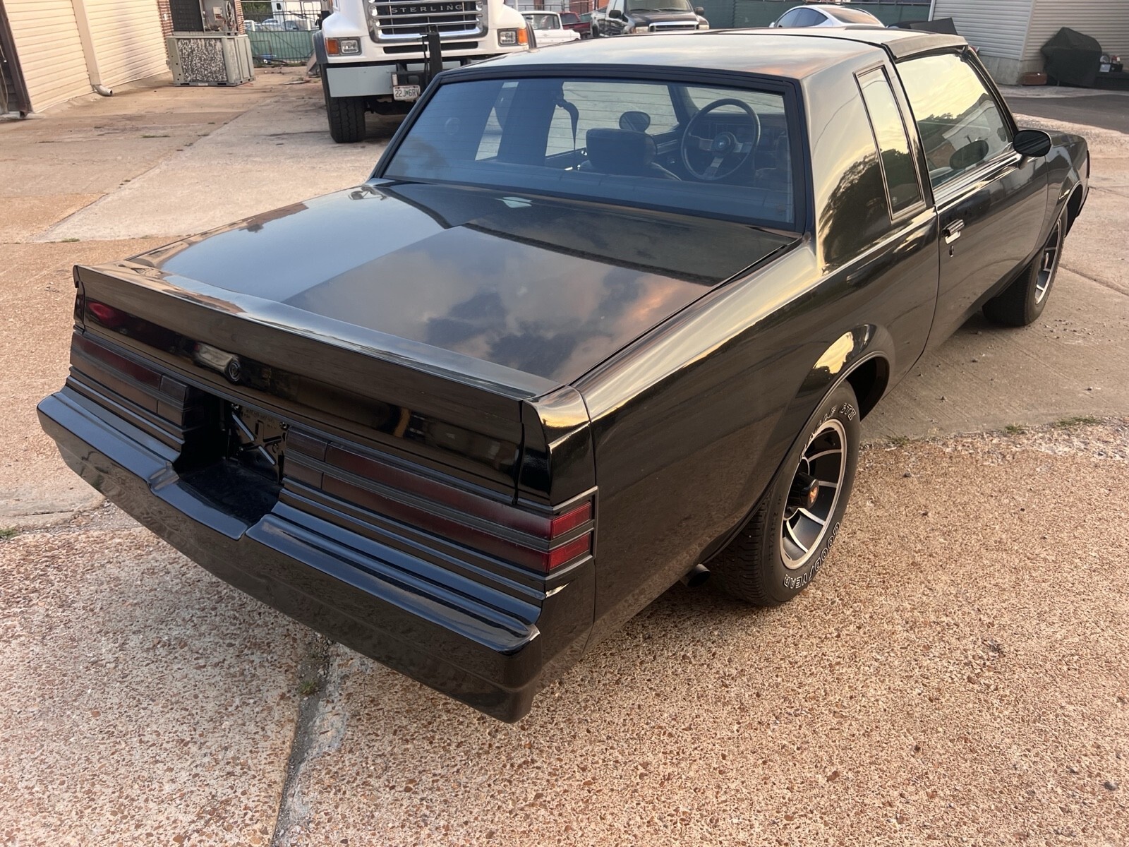 1984 Buick Regal Grand National - photo 6