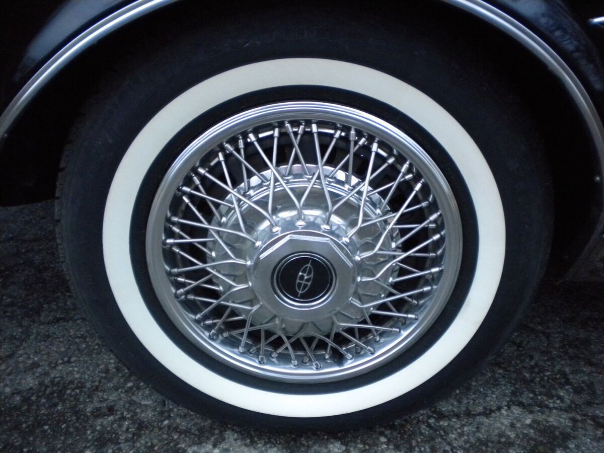 1984 Buick Riviera - photo 10
