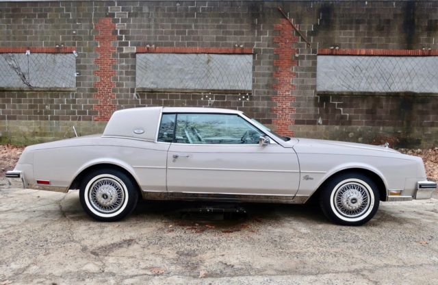 1984 Buick Riviera 12800 Miles Tan coupe 307cid Automatic 1984 Buick Riviera --