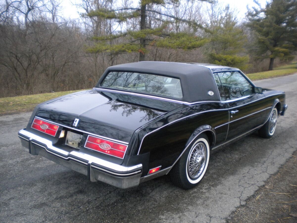 1984 Buick Riviera - photo 7