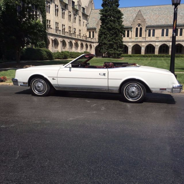 1984 Buick Riviera - photo 12