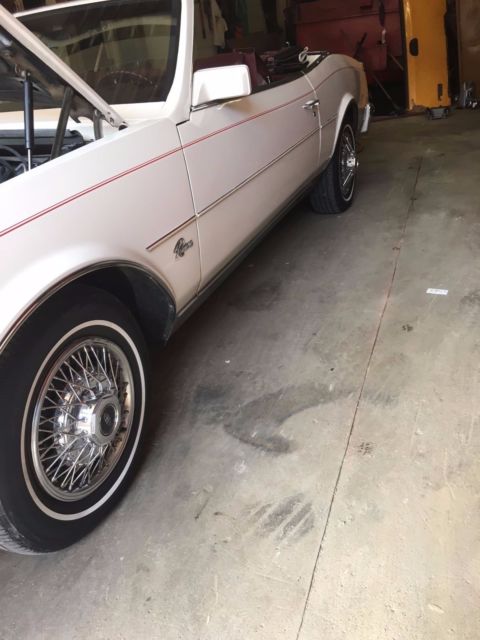 1984 Buick Riviera - photo 9