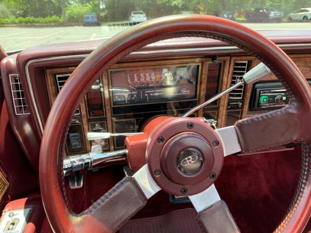 1984 Buick Riviera Convertible - photo 4