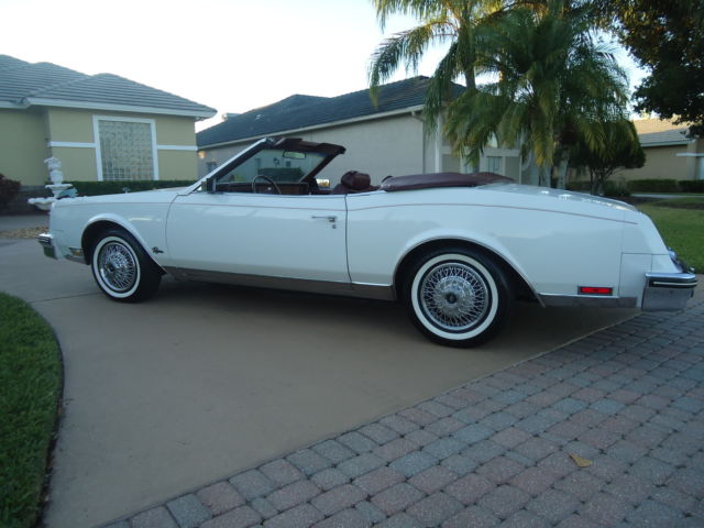 1984 Buick Riviera Base Convertible 2-Door - photo 3