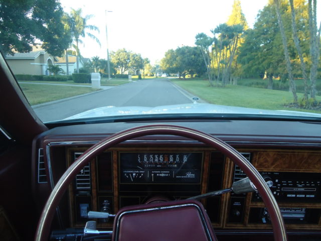 1984 Buick Riviera Base Convertible 2-Door - photo 4