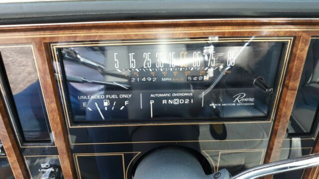 1984 Buick Riviera - photo 10