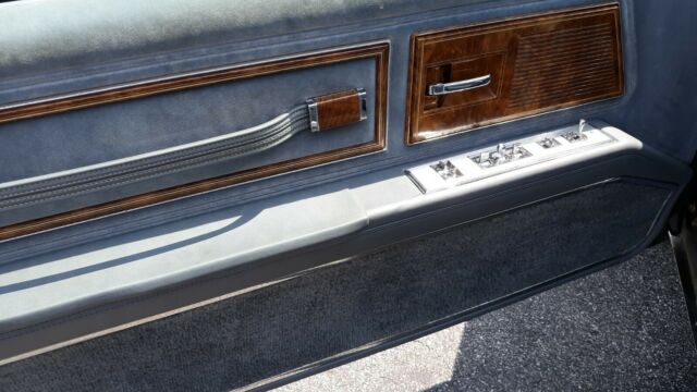 1984 Buick Riviera - photo 9