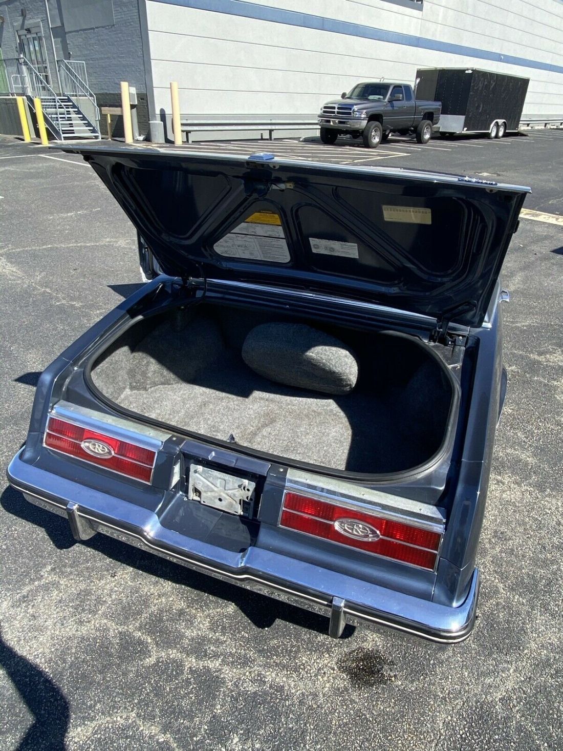1984 Buick Riviera - photo 11