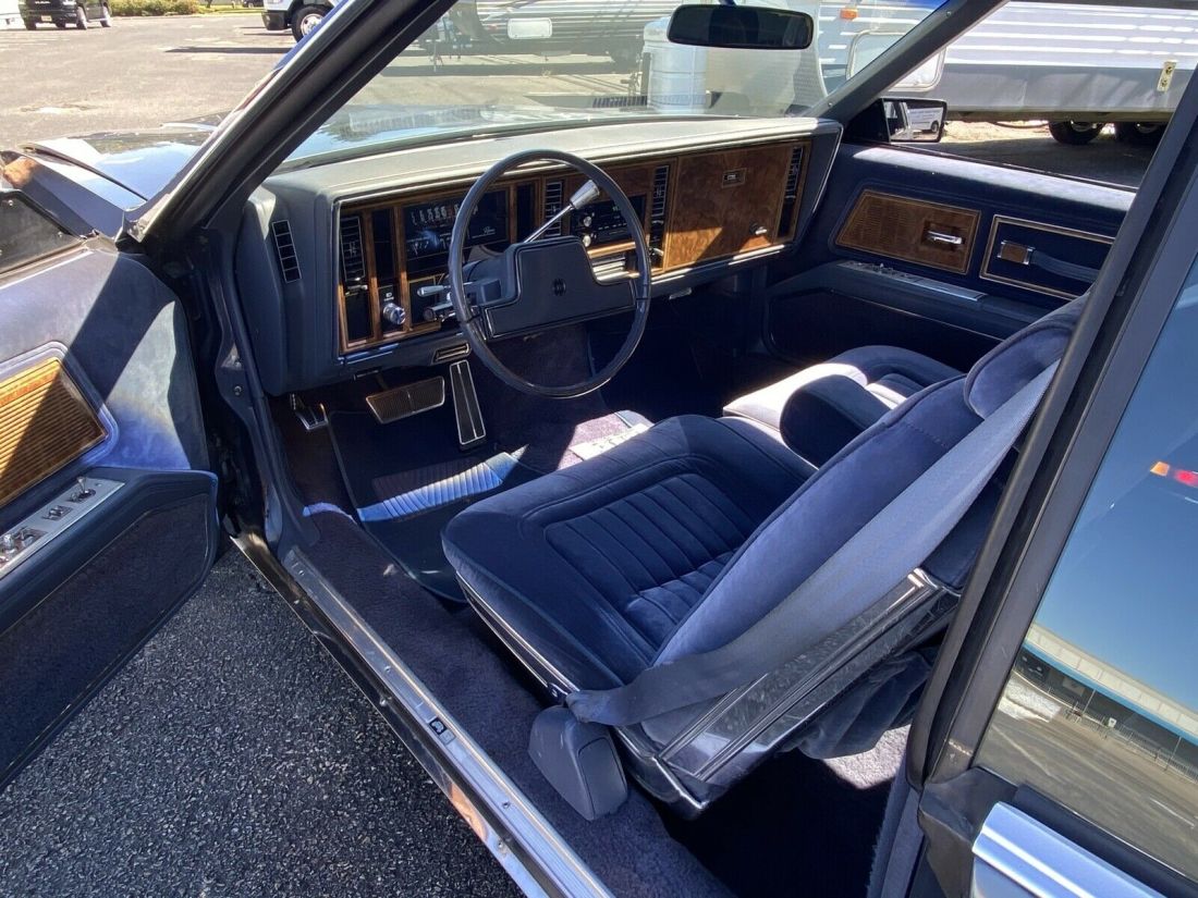 1984 Buick Riviera - photo 8