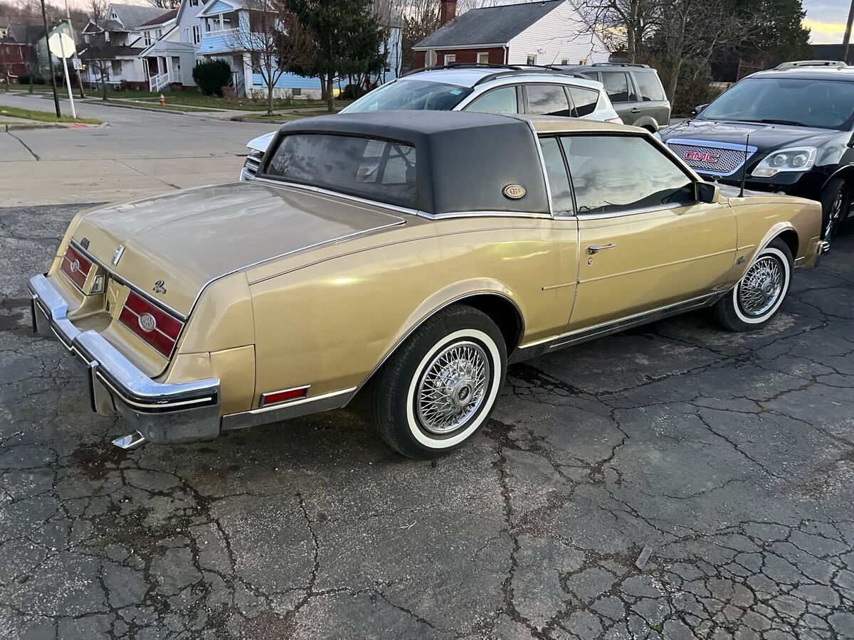 1984 Buick Riviera - photo 4