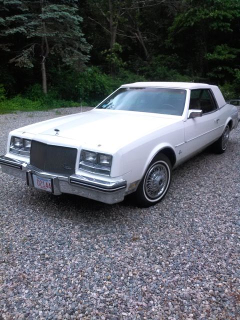 1984 Buick Riviera - photo 2