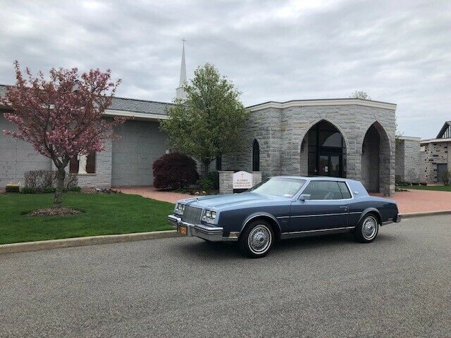 1984 Buick Riviera Luxury - photo 4