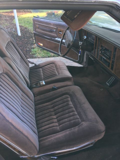 1984 Buick Riviera - photo 10