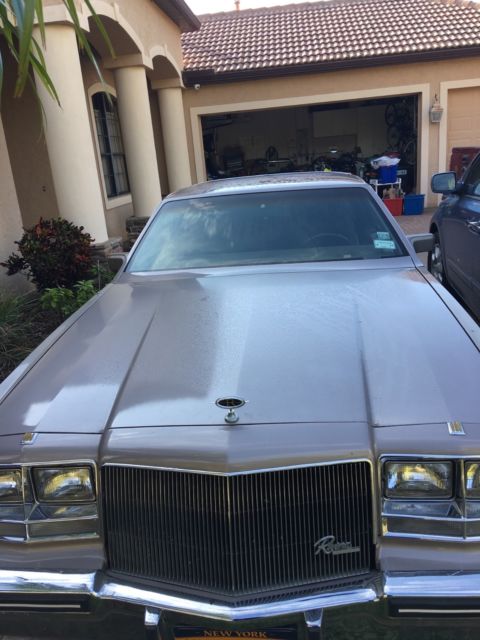 1984 Buick Riviera - photo 3