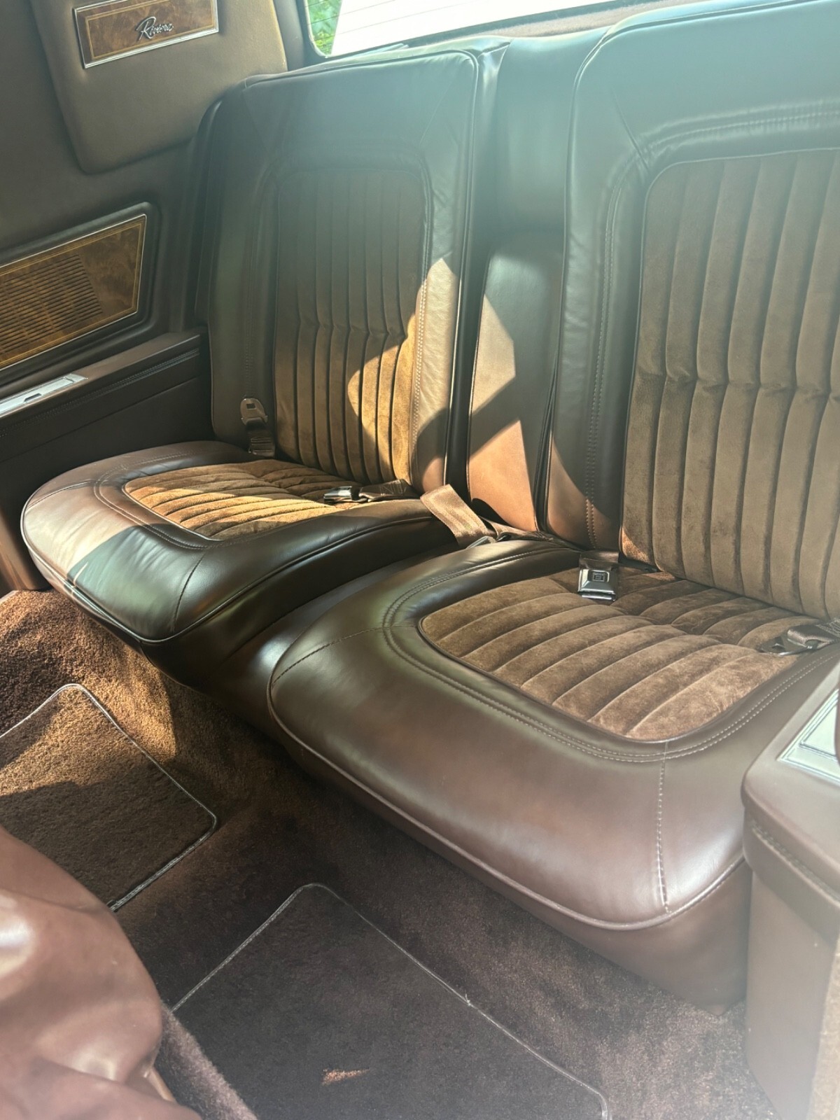 1984 Buick Riviera - photo 10