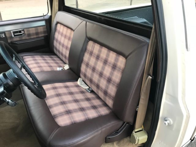 1984 Chevrolet C-10 - photo 10