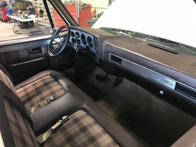 1984 Chevrolet C-10 - photo 11
