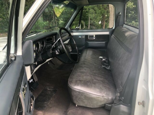 1984 Chevrolet C-10 Silverado - photo 9