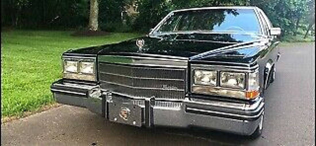 1984 Cadillac Brougham Fleetwood D’Elegance 18k Miles Mint Original - photo 6