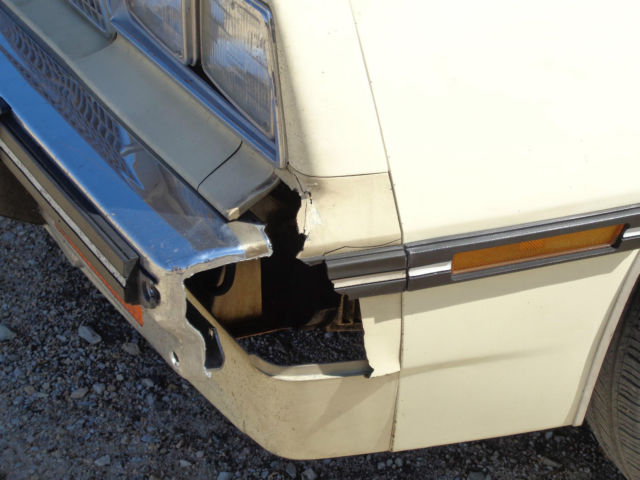 1984 Cadillac Cimarron 4 door sedan - photo 10