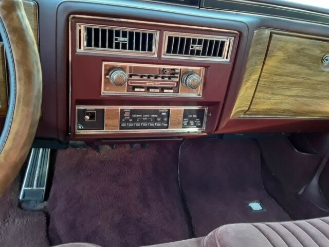 1984 Cadillac DeVille COUPE DEVILLE - photo 8