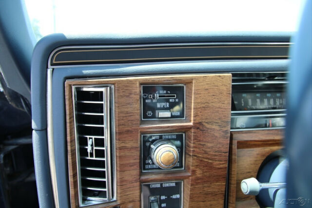 1984 Cadillac DeVille - photo 13