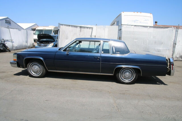 1984 Cadillac DeVille - photo 3