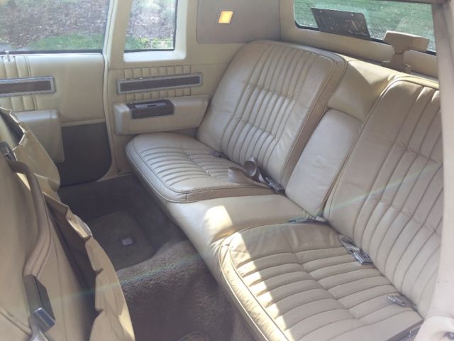 1984 Cadillac DeVille - photo 11