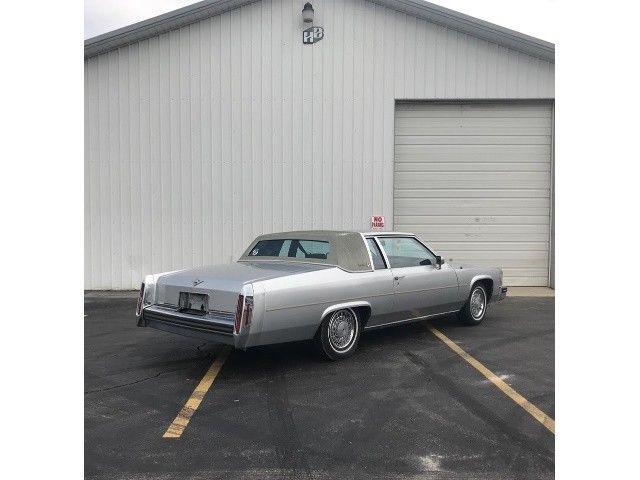1984 Cadillac DeVille - photo 3
