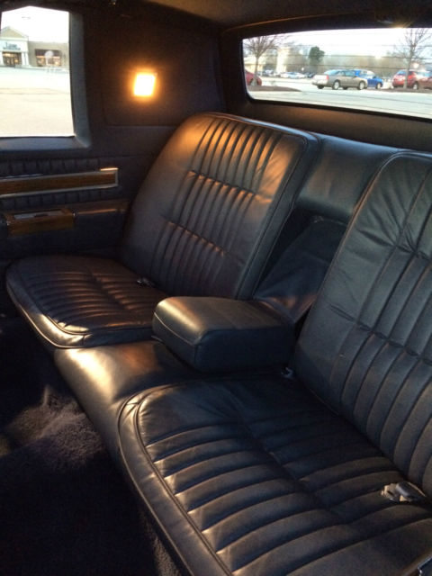 1984 Cadillac DeVille - photo 6