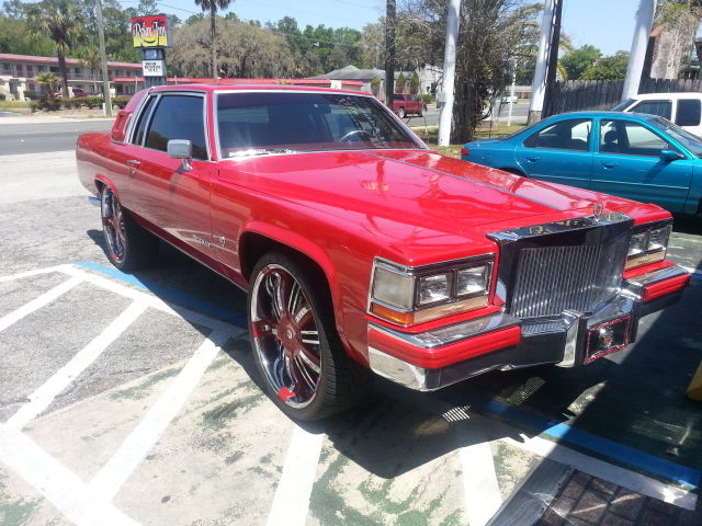 1984 Cadillac DeVille d'Elegance Coupe 2-Door 4.1L 1984 Cadillac DeVille DEVILLE