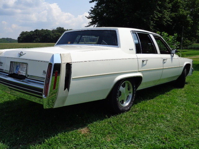 1984 Cadillac DeVille - photo 5