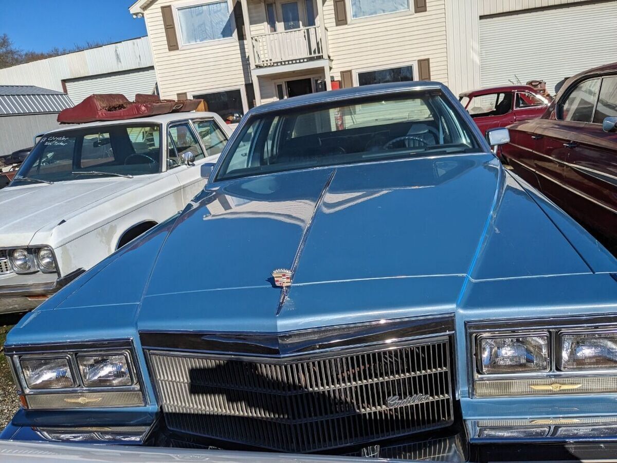 1984 Cadillac DeVille Base 4dr Sedan - photo 2