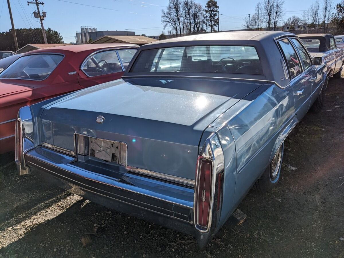 1984 Cadillac DeVille Base 4dr Sedan - photo 4