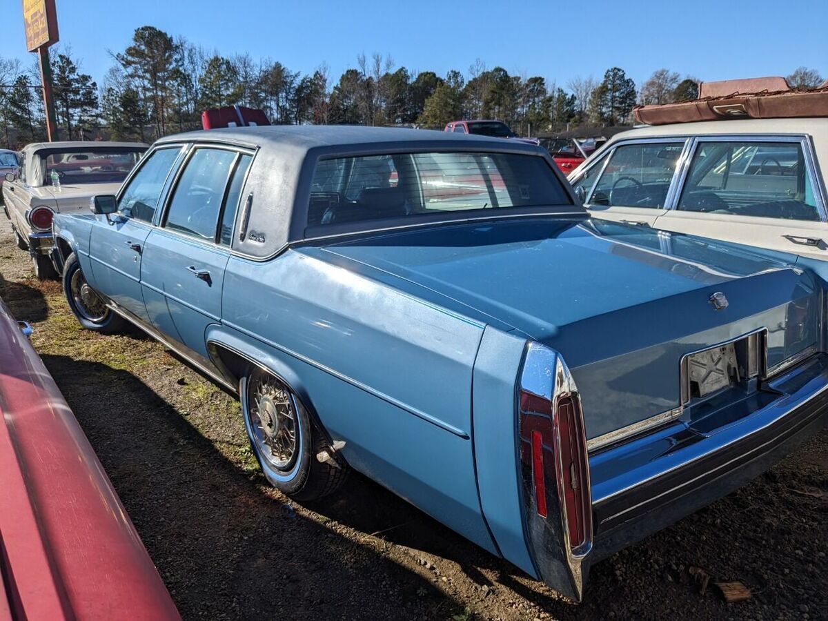 1984 Cadillac DeVille Base 4dr Sedan - photo 6