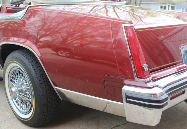 1984 Cadillac Eldorado 2-Door Convertible - photo 10