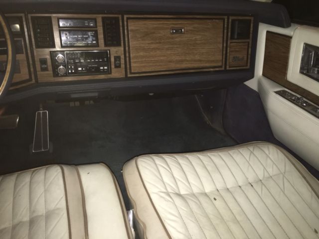 1984 Cadillac Eldorado HESS AND EISENHARDT CONVERTIBLE - photo 10