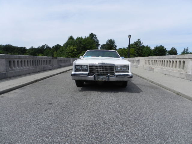 1984 CADILLAC ELDORADO CONVERTIVLE CLASSIC RARE PERFECT COLLECTOR NEW TOP WHITE 1984 Cadillac Eldorado 2dr Converti